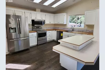36451 S Sawtell Rd #11, Molalla, OR 97038 - Photo 5