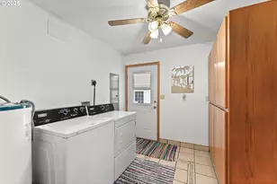 157 NE Spencer Ct, Roseburg, OR 97470 - Photo 21