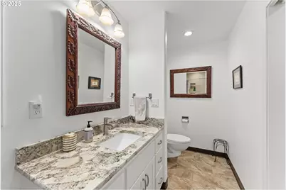 157 NE Spencer Ct, Roseburg, OR 97470 - Photo 23