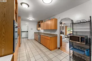 157 NE Spencer Ct, Roseburg, OR 97470 - Photo 13