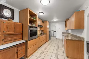 157 NE Spencer Ct, Roseburg, OR 97470 - Photo 15