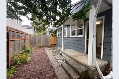 5821 SE Knapp St, Portland, OR 97206 - Photo 13