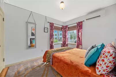 507 NE Davis St, McMinnville, OR 97128 - Photo 9