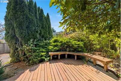 16085 NW Harriet Ct, Beaverton, OR 97006 - Photo 29