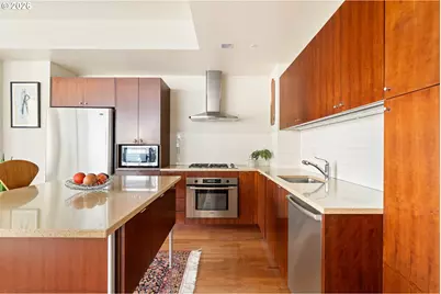 3570 S River Pkwy #1303, Portland, OR 97239 - Photo 13