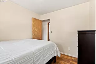 917 SE 168th Ave, Portland, OR 97233 - Photo 11