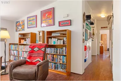 310 Pitney Ln #40, Junction City, OR 97448 - Photo 17