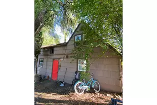 2493 Portland Alley, Eugene, OR 97405 - Photo 7
