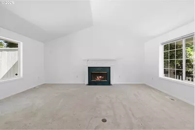 8405 NE 39th Ave, Vancouver, WA 98665 - Photo 11