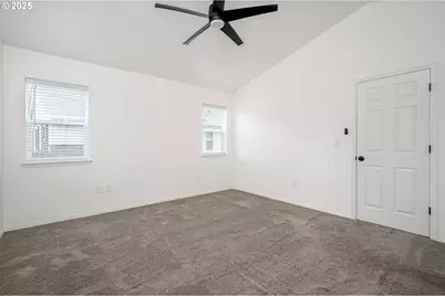 39380 Amherst St, Sandy, OR 97055 - Photo 25