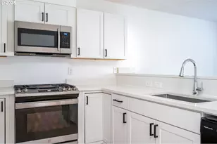 39380 Amherst St, Sandy, OR 97055 - Photo 5