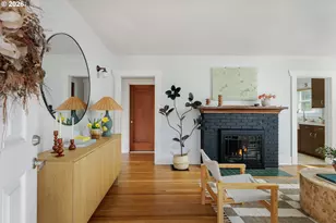 7236 N Fenwick Ave, Portland, OR 97217 - Photo 3