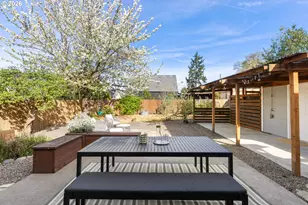 7236 N Fenwick Ave, Portland, OR 97217 - Photo 29