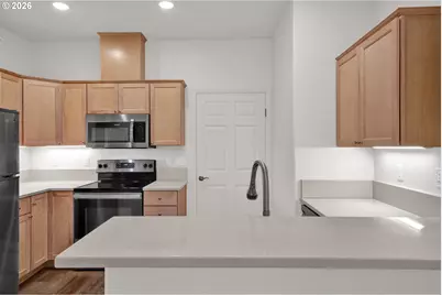 1690 32nd St, Florence, OR 97439 - Photo 13