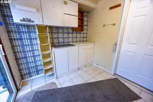 43605 State Hwy 38, Reedsport, OR 97467 - Photo 29