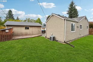 8416 NE Wygant St, Portland, OR 97220 - Photo 31