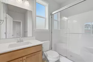 528 E Wilson St, Carlton, OR 97111 - Photo 7