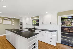 6840 Burnett St, Salem, OR 97317 - Photo 11