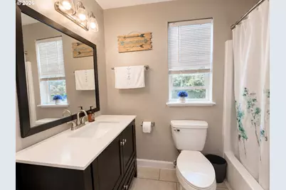 125 W Fairfield St, Gladstone, OR 97027 - Photo 11