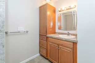 6151 SW Erickson Ave, Beaverton, OR 97008 - Photo 21