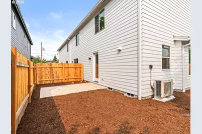 7480 SE 51st Ave, Portland, OR 97206 - Photo 13