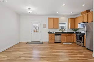 2605 SE 105th Ave, Portland, OR 97266 - Photo 7
