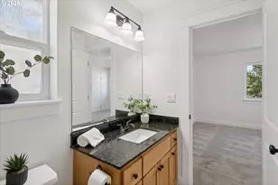 2605 SE 105th Ave, Portland, OR 97266 - Photo 15