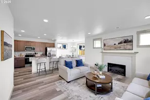 5142 Holly St, Springfield, OR 97478 - Photo 3