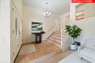 6827 SW Windemere Loop, Portland, OR 97225 - Photo 7