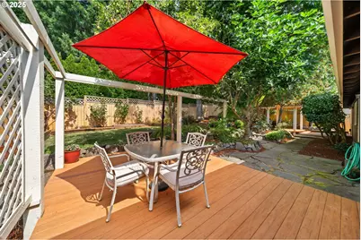 6827 SW Windemere Loop, Portland, OR 97225 - Photo 41