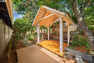 6827 SW Windemere Loop, Portland, OR 97225 - Photo 45