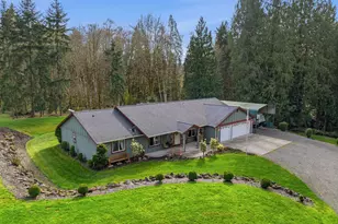 260 Trinity Dr, Castle Rock, WA 98611 - Photo 3