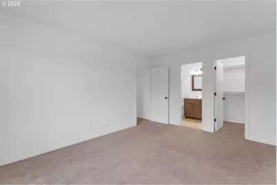 8115 SE Lambert St, Portland, OR 97206 - Photo 15