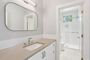 2101 Goodall Ct, Lake Oswego, OR 97034 - Photo 21