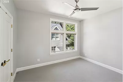 2101 Goodall Ct, Lake Oswego, OR 97034 - Photo 27