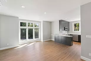 2101 Goodall Ct, Lake Oswego, OR 97034 - Photo 9