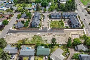 245 SE Jensen Ave, Corvallis, OR 97333 - Photo 9