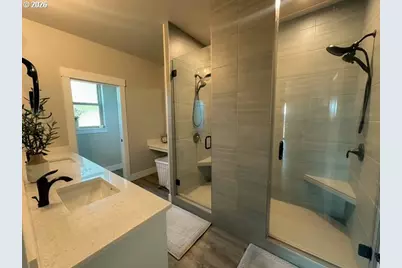 946 S Calapooia St, Sutherlin, OR 97479 - Photo 21