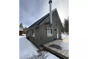 124357 Adell Ct, Crescent Lake, OR 97733 - Photo 3