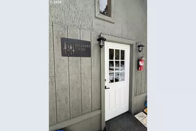 124357 Adell Ct, Crescent Lake, OR 97733 - Photo 7