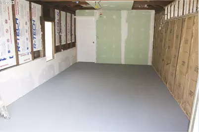 430 NE 94th Ave, Portland, OR 97220 - Photo 27