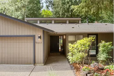 5833 SW Lane Ct, Portland, OR 97221 - Photo 3