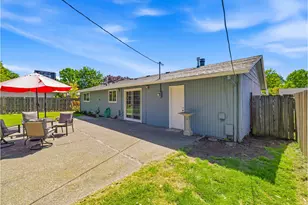13467 SW Devonshire Dr, Beaverton, OR 97005 - Photo 25