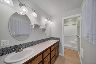 143 SW Beaver St, Prineville, OR 97754 - Photo 19