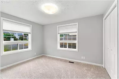 12584 SE Vernie Ave, Milwaukie, OR 97222 - Photo 31
