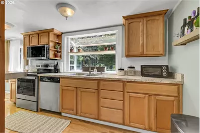 5596 Canary Rd, Florence, OR 97439 - Photo 9