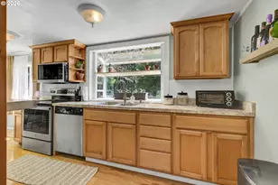 5596 Canary Rd, Florence, OR 97439 - Photo 9