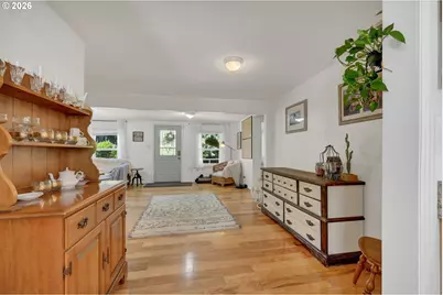 5596 Canary Rd, Florence, OR 97439 - Photo 7