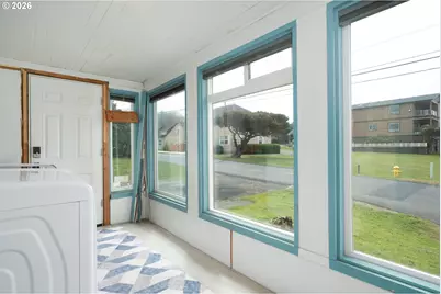 1509 NW 39th St, Lincoln City, OR 97367 - Photo 19