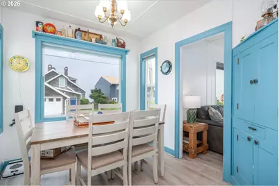 1509 NW 39th St, Lincoln City, OR 97367 - Photo 11